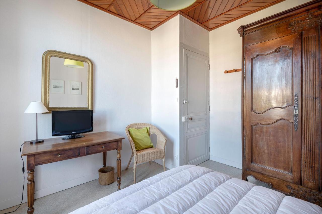 Demeure Familiale De Prefailles Pour 12 Personnes Villa Buitenkant foto